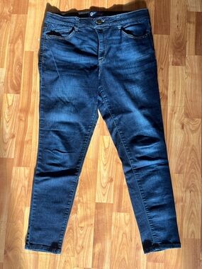 Democracy Women's Dark Indigo Skinny Jeans